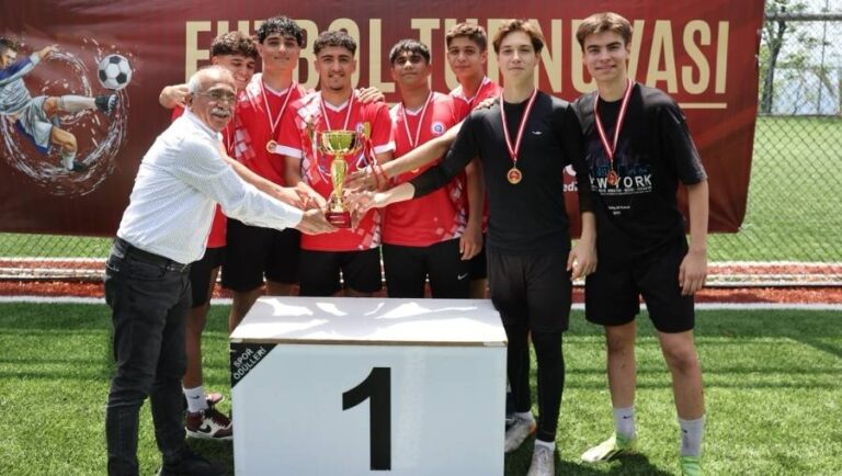 19 Mayıs Futbol Turnuvası Sona Erdi