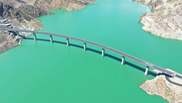 Yusufeli Merkez Viyadüğü hizmete açılıyor