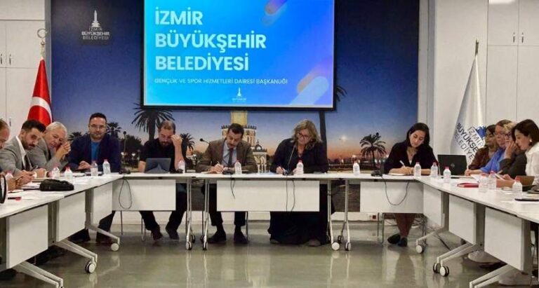 İzmir’in Gençlik ve Spor Eylem Planları İçin Düğmeye Basıldı