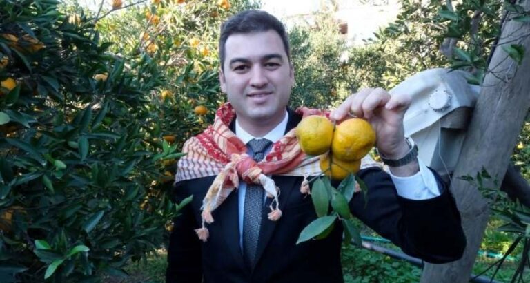 Başkan Tamer Mandalinci, Mandalina Hasadına Katıldı