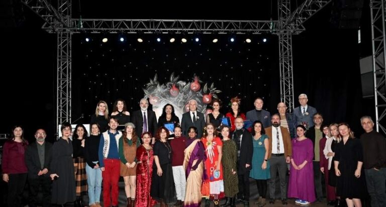 Bursa’da Masal Dünyasına Renkli Yolculuk