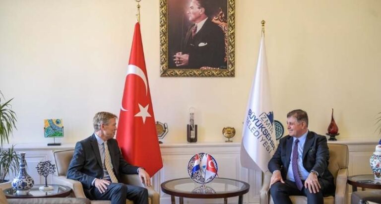 Hollanda ile İzmir Arasında Deneyim Köprüsü