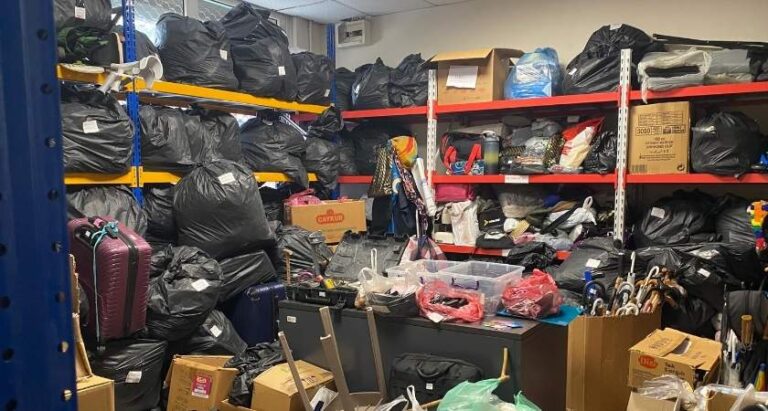 Toplu Ulaşımda Unutulan Eşyalar, Sahiplerini Bekliyor