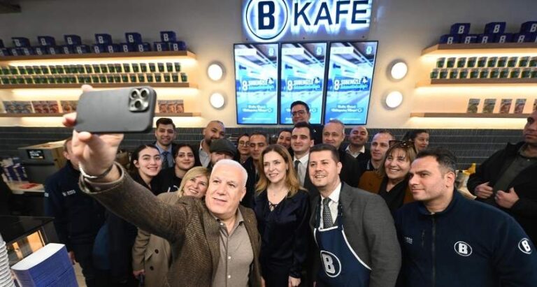 B Kafe’nin 8. Şubesi Ataevler’de açıldı