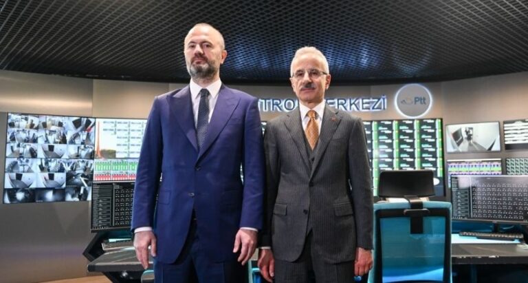 İstanbul’a 448 Yeni Radyo Frekansi