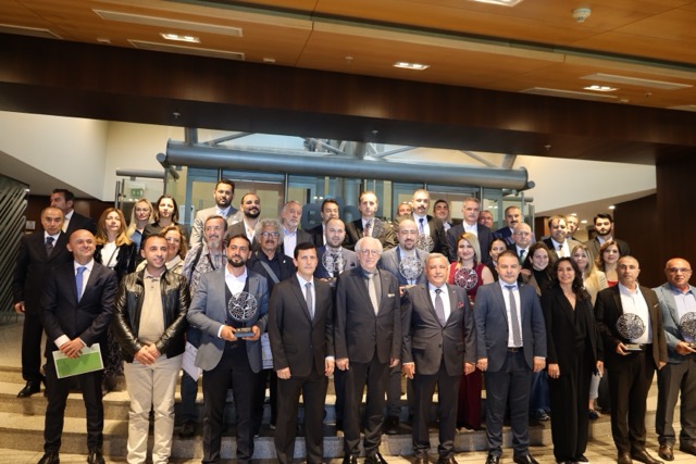 Zeytin ve zeytinyağı ihracat şampiyonları ödüllerine kavuştu