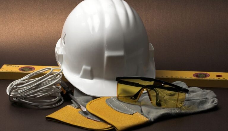 Kendi işyerinde İSG hizmeti vermek isteyenlere online eğitim fırsatı