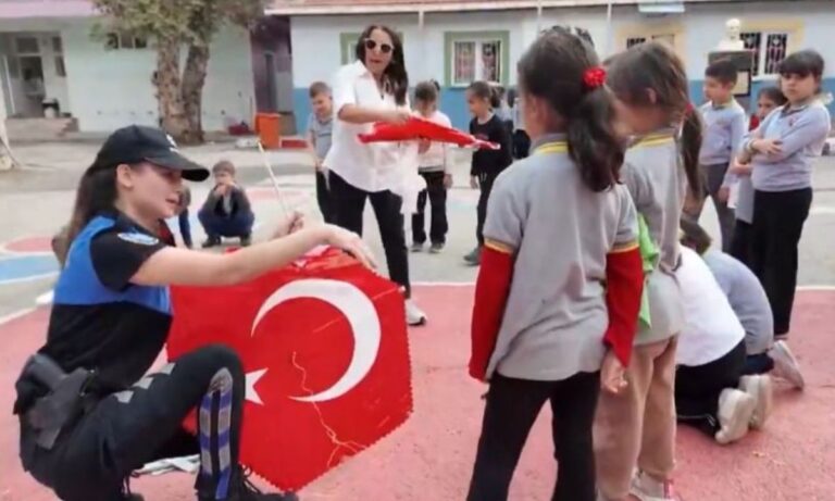 ÇOGEP Projesiyle Polis ve Çocuklar Uçurtma Şenliğinde Buluştu