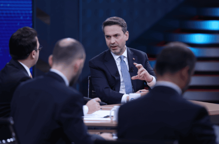 Enerji Bakanı Bayraktar: Türkiye'nin Enerji Arzı, Tedarik ve Depolama Kapasitesi Güçlü