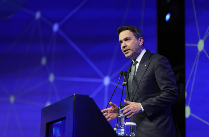 Bakan Bayraktar: Enerji Sektöründe Yapısal Dönüşüm ve Yeni İş Birlikleri Ön Planda